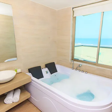 Hotel Summer Frente Al Mar Cartagena