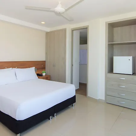 Hotel Hotel Summer Frente Al Mar 3*