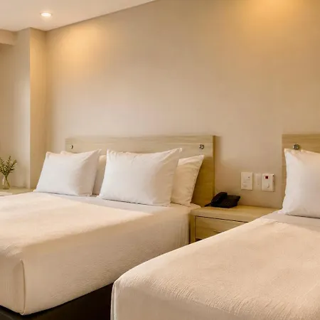 Hotel Summer Frente Al Mar 3*