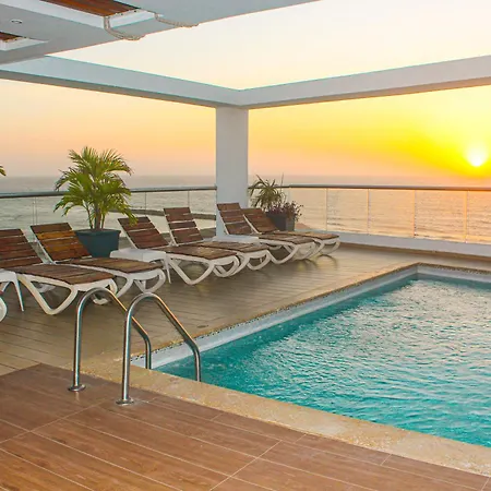 Summer Frente Al Mar Hotel