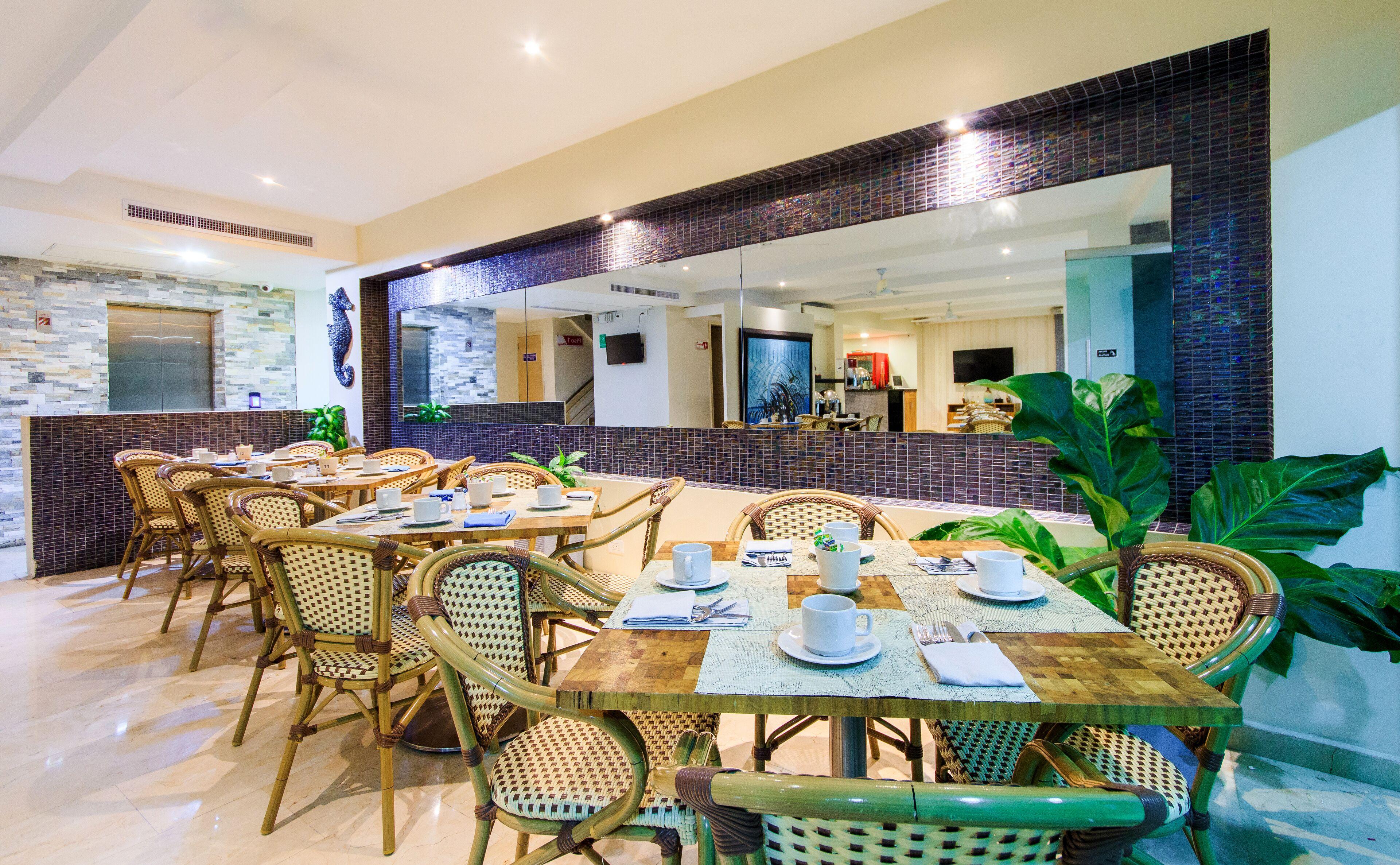 Summer Frente Al Mar Hotel 3*