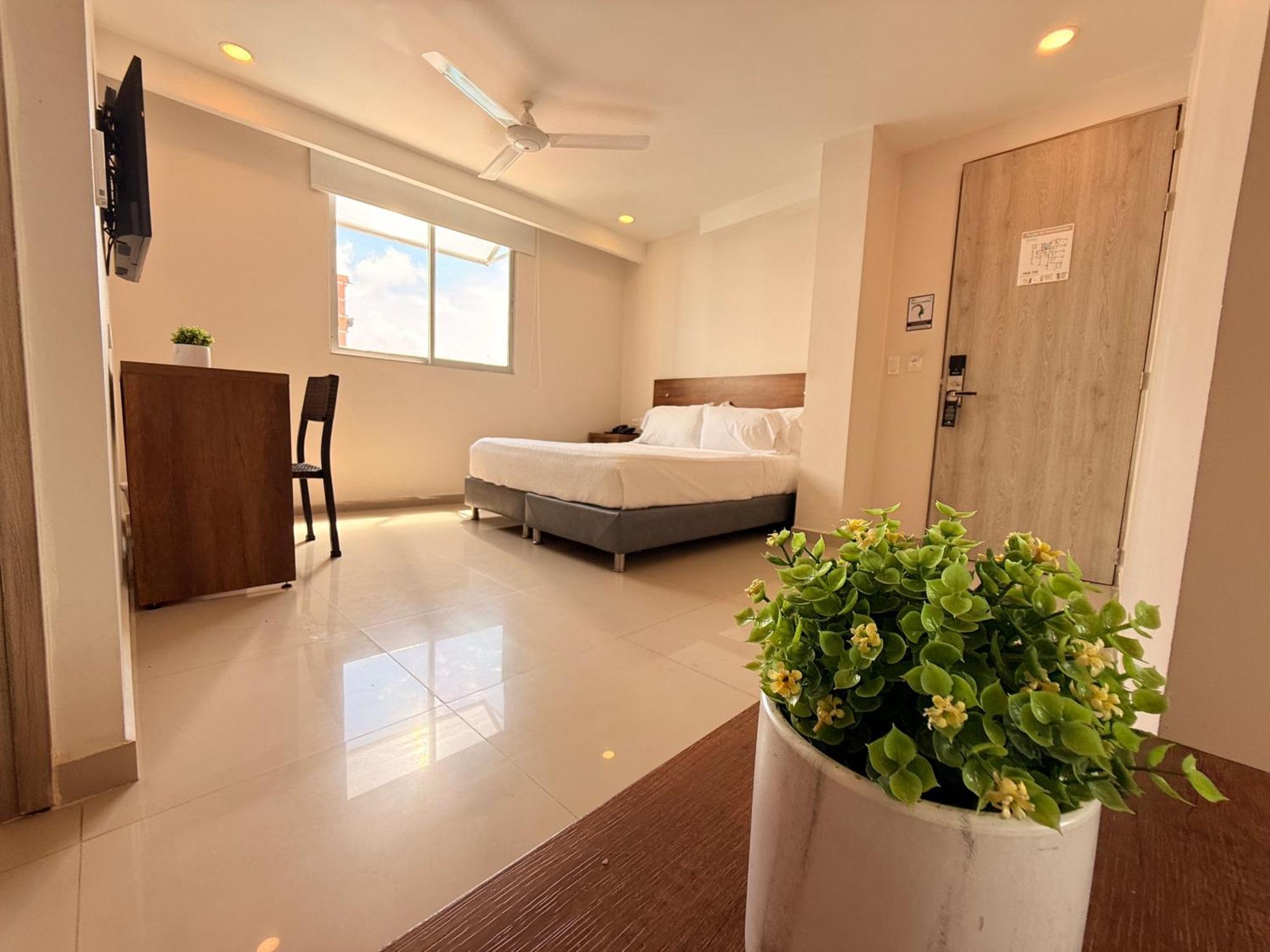 Hotel Summer Frente Al Mar Cartagena