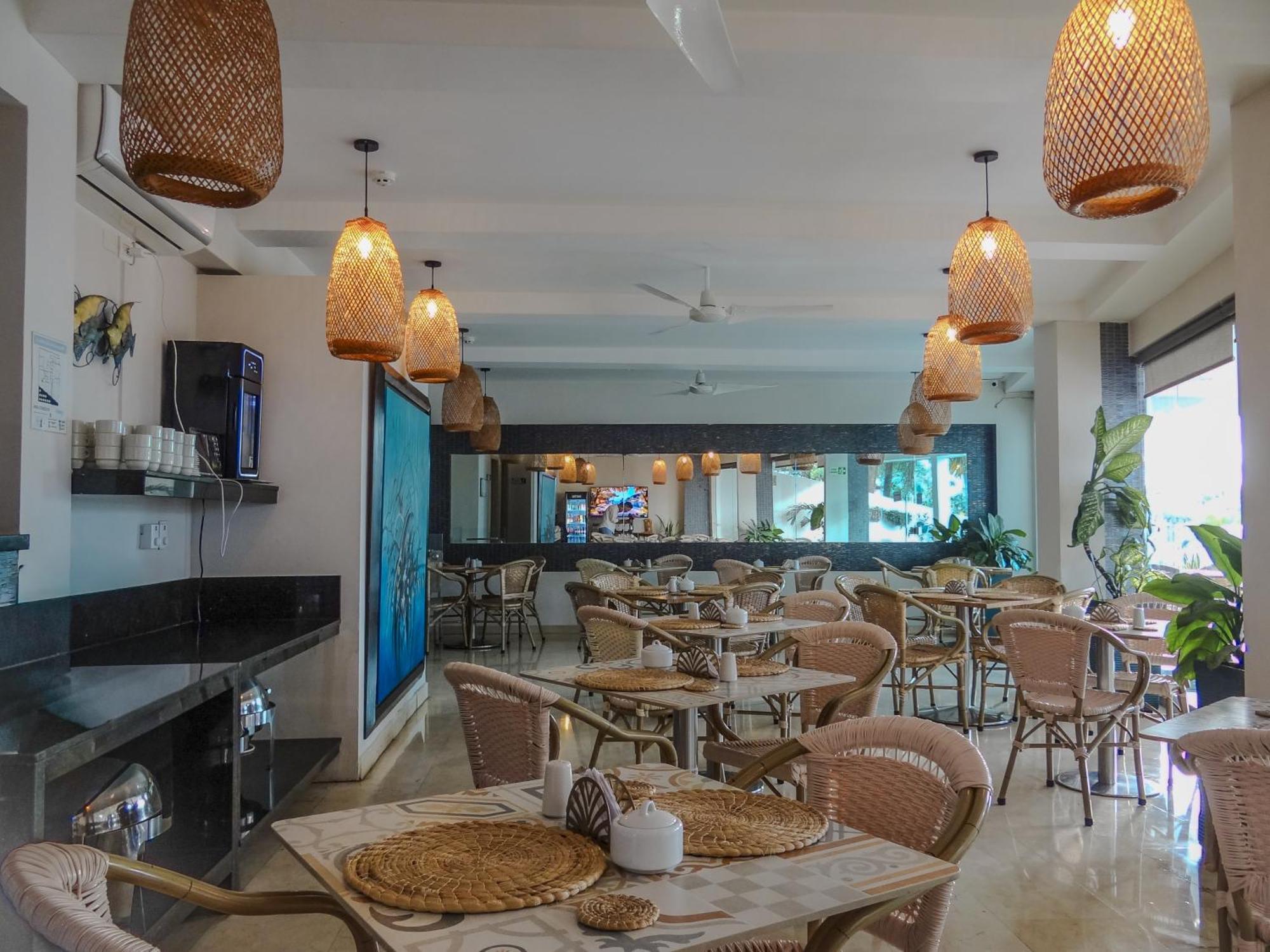 Hotel Summer Frente Al Mar Cartagena