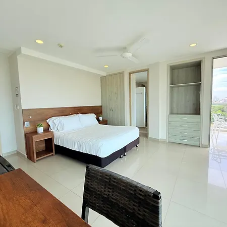 Hotel Hotel Summer Frente Al Mar 3*